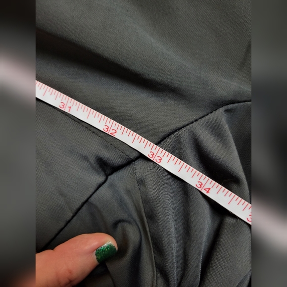 FREE W BUNDLE Addition Elle satin pants - Picture 10 of 11